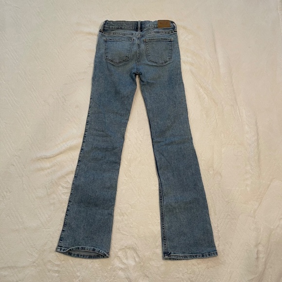 Abercrombie Kids faded jeans Low Rise Boot Size: 11/12 Long - Picture 6 of 6